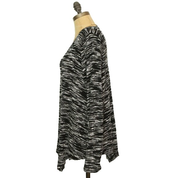 Splendid Carlow Sweater Top M Asymmetrical Space Dye Loose Knit Black White B9 - Picture 6 of 7